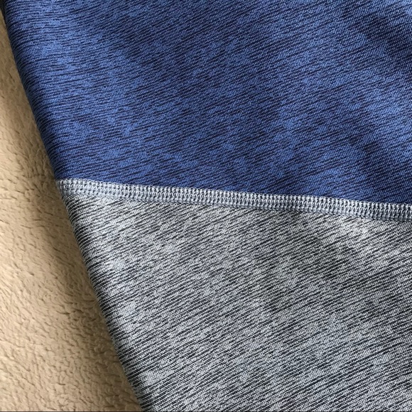 NWT Outdoor Voices 7/8 Tri-Tone Crop Leggings Blue - Picture 5 of 8
